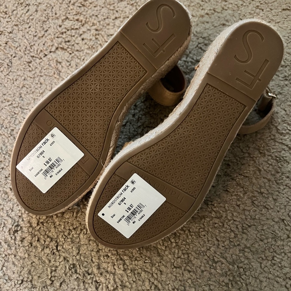 Tan Sandals - Picture 6 of 6